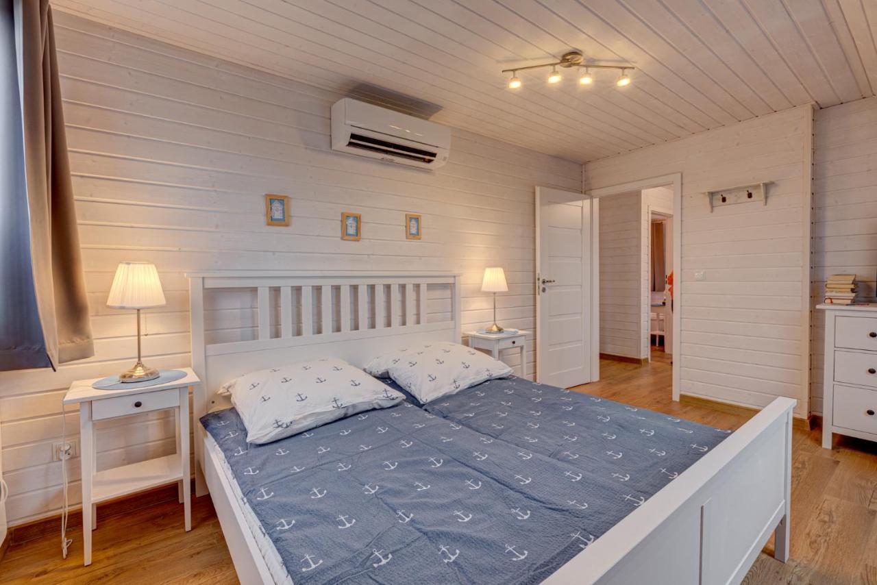 Dom Wakacyjny Baltic Home & Dom Baltic Home Garden Inn Zastan 외부 사진