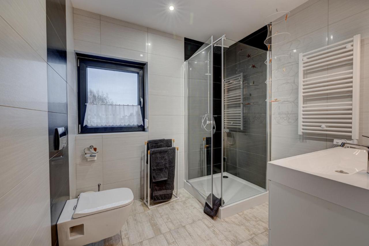 Dom Wakacyjny Baltic Home & Dom Baltic Home Garden Inn Zastan 외부 사진